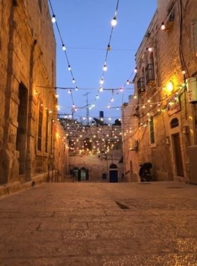 パレスチナ：COVID-19下、自粛ムードのイード（ラマダン明け祝祭）