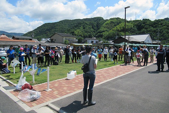 住民の力で海ガメが戻る場所へ ～吉田の海クリーンアップ大作戦！～