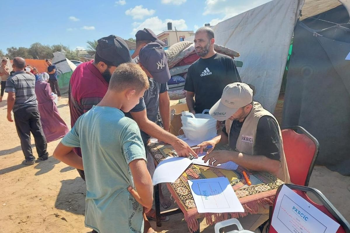 ガザ緊急支援：水汲み容器を1,420世帯に配付しました