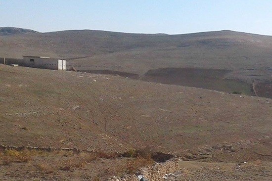 シリア人家族の厳しい冬に備えて−シリア難民への越冬支援−