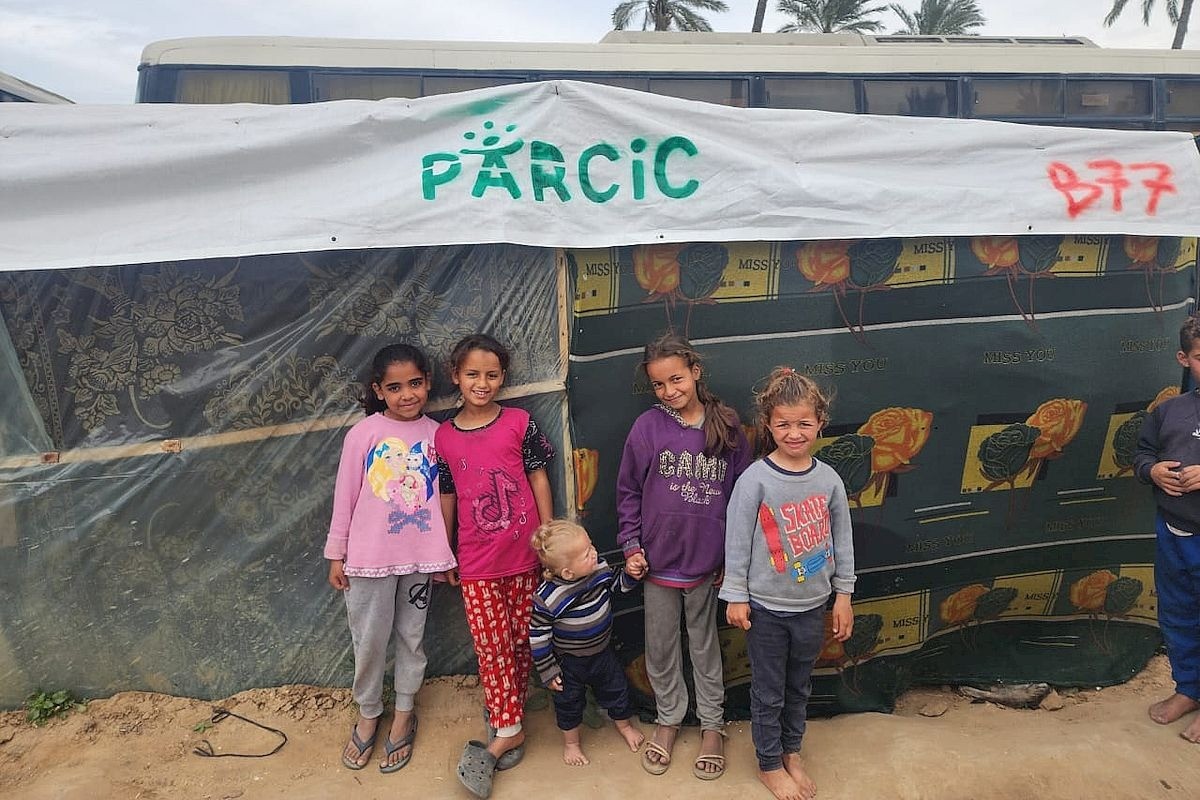 食料と「ひとときの安らぎ」を届け続ける